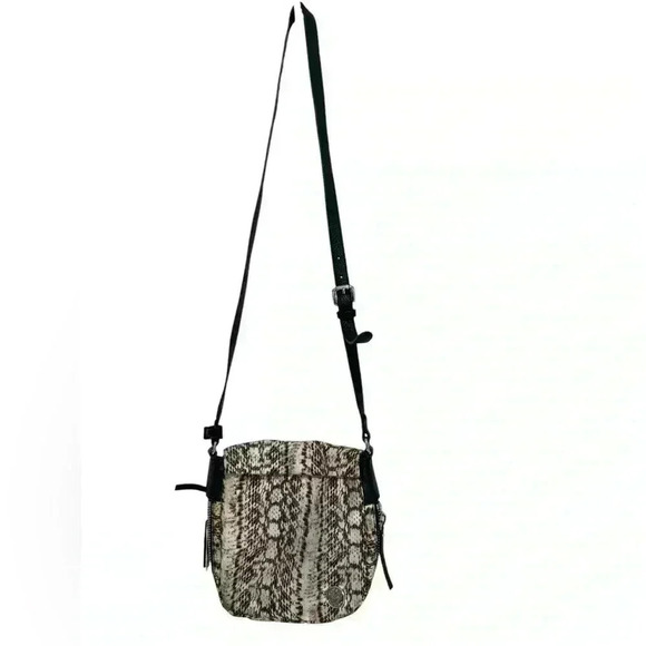 VINCE CAMUTO SNAKE PRINT CROSSBODY - Picture 9 of 9